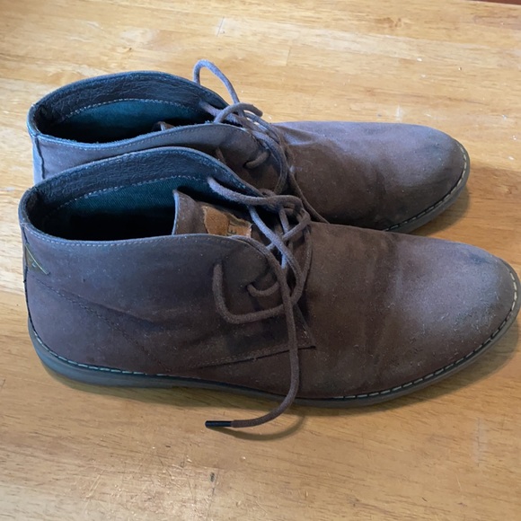 Soviet Brown Chukka Boots - Picture 2 of 5